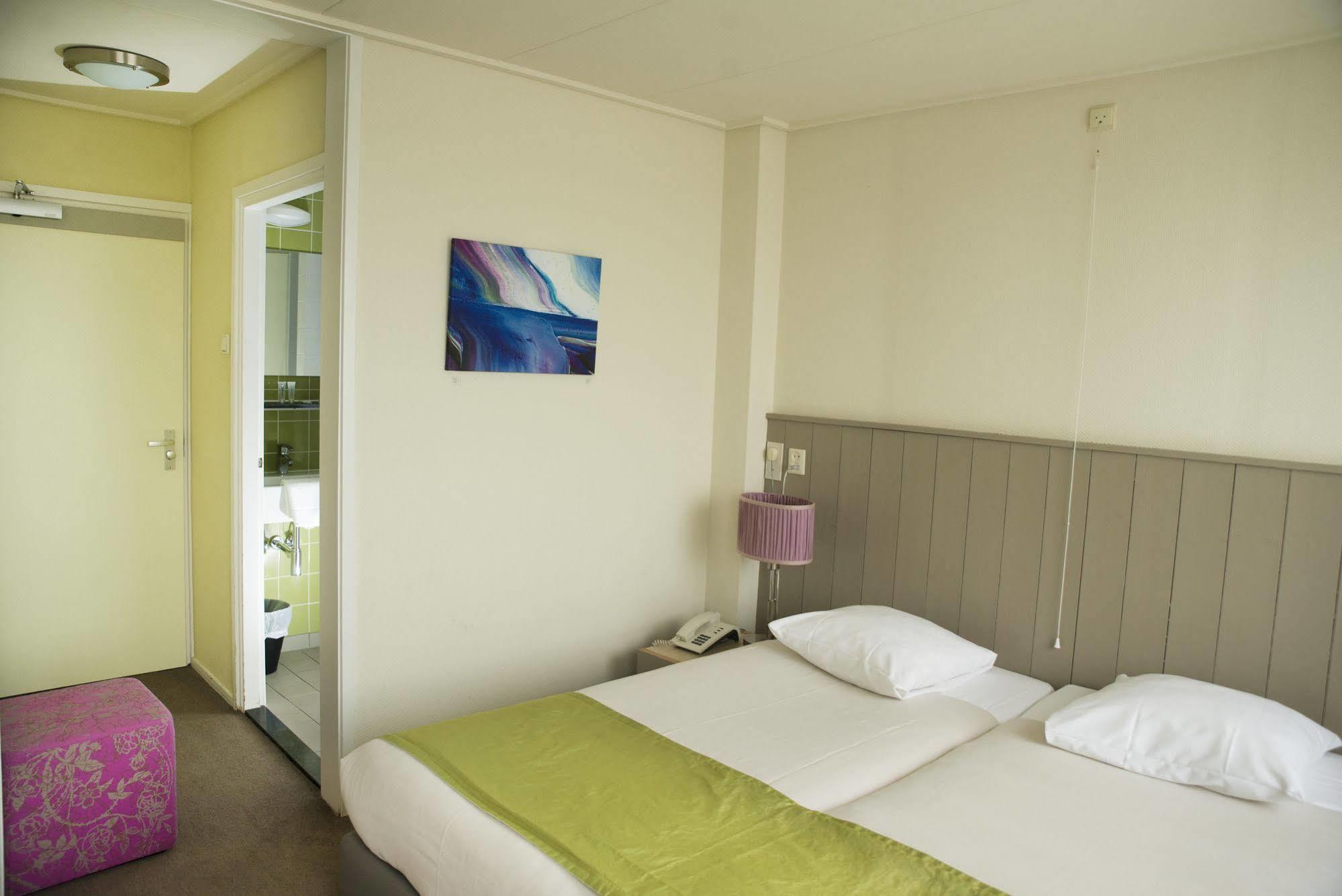 Hotel Oostergoo Grou Exterior foto